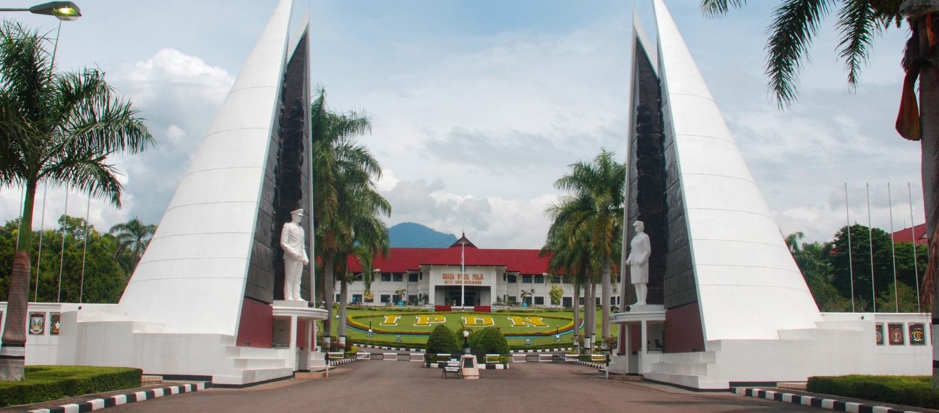 Pengalaman Mahasiswa IPDN: Menjadi Pamong Praja Muda Setelah Lulus