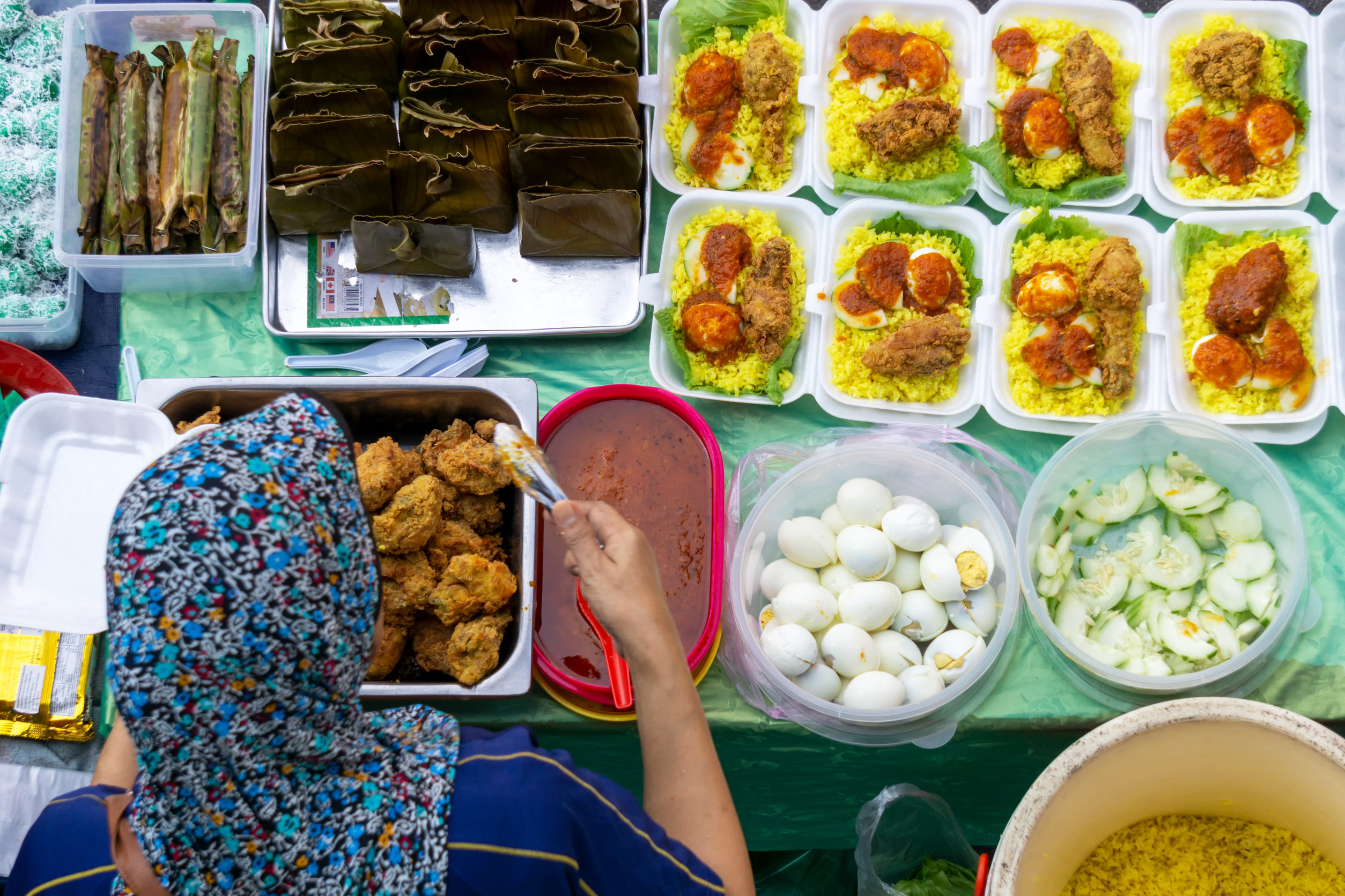Menyajikan Kenikmatan Frozen Food: Keripik dan Camilan untuk Setiap Kesempatan