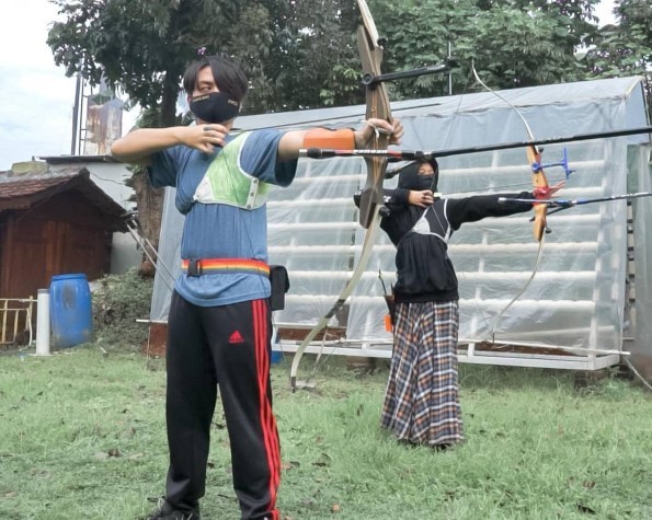 Belajar Memanah di Pesantren: Tombak Baru di Dunia Ekstrakurikuler Pesantren